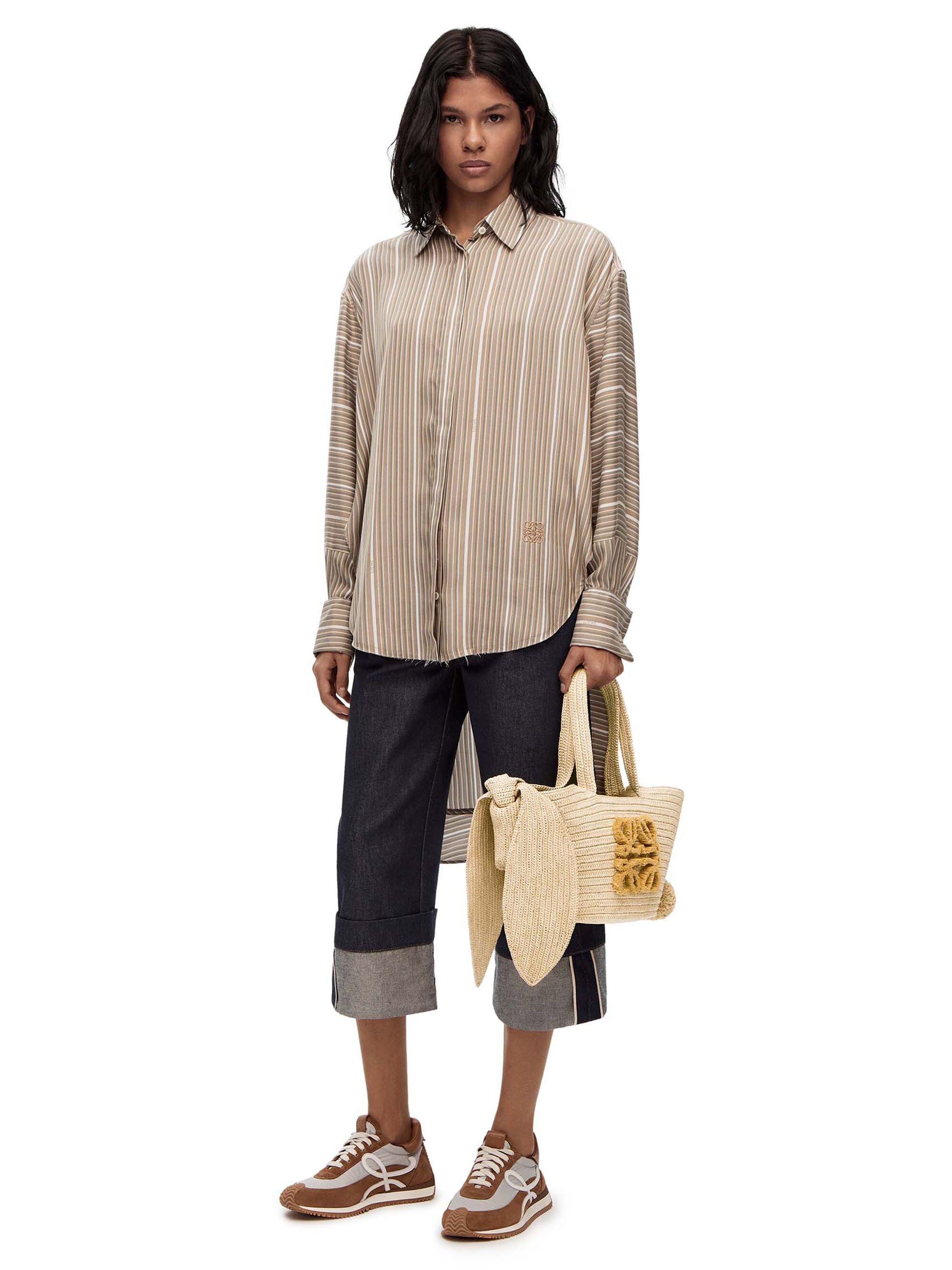 Loewe (fashion brand) visual data 7